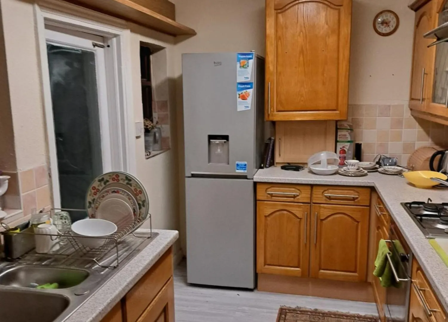 Single Bedroom Available - Train Station London Seven Kings Ilford